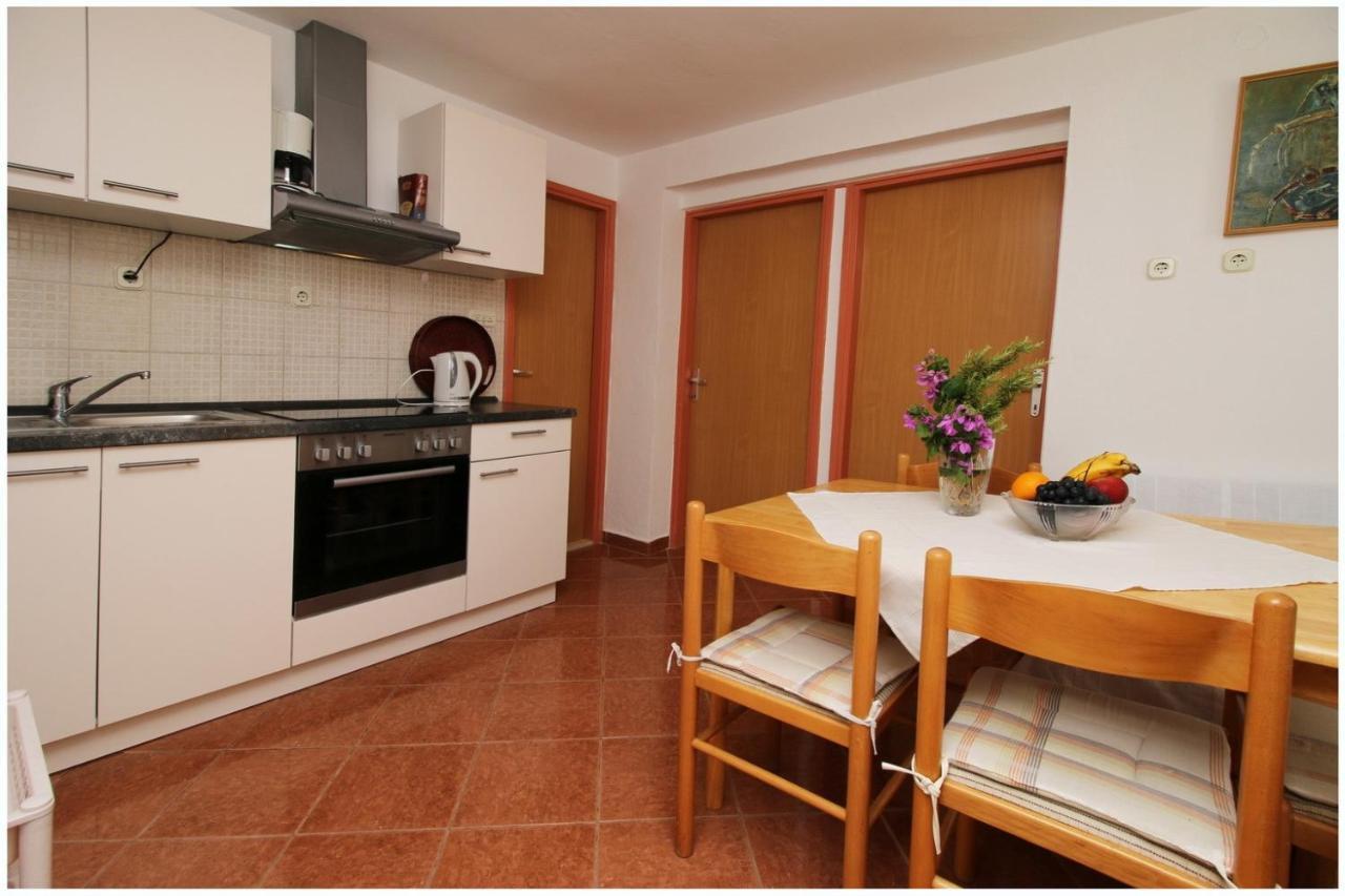 Apartments Elvi - Amazing Position & Parking 普利莫顿 外观 照片