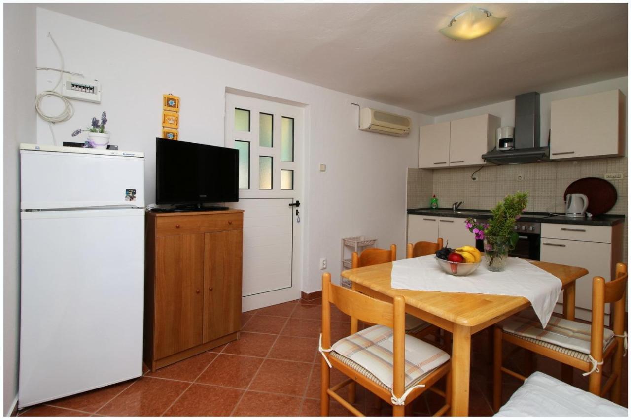 Apartments Elvi - Amazing Position & Parking 普利莫顿 外观 照片