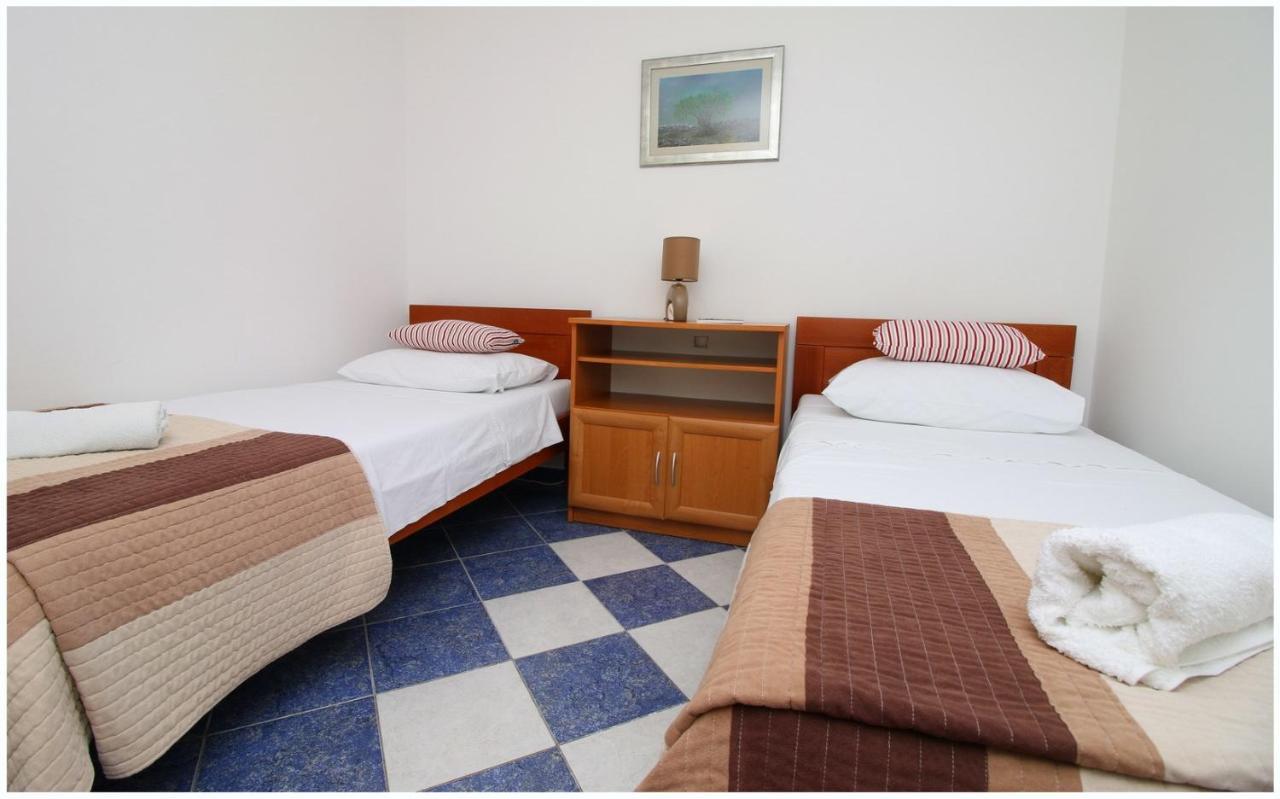 Apartments Elvi - Amazing Position & Parking 普利莫顿 外观 照片