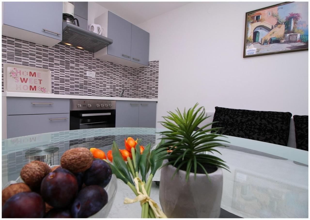 Apartments Elvi - Amazing Position & Parking 普利莫顿 外观 照片